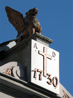 Detail des Erkers der Alten Schule (September 2007)